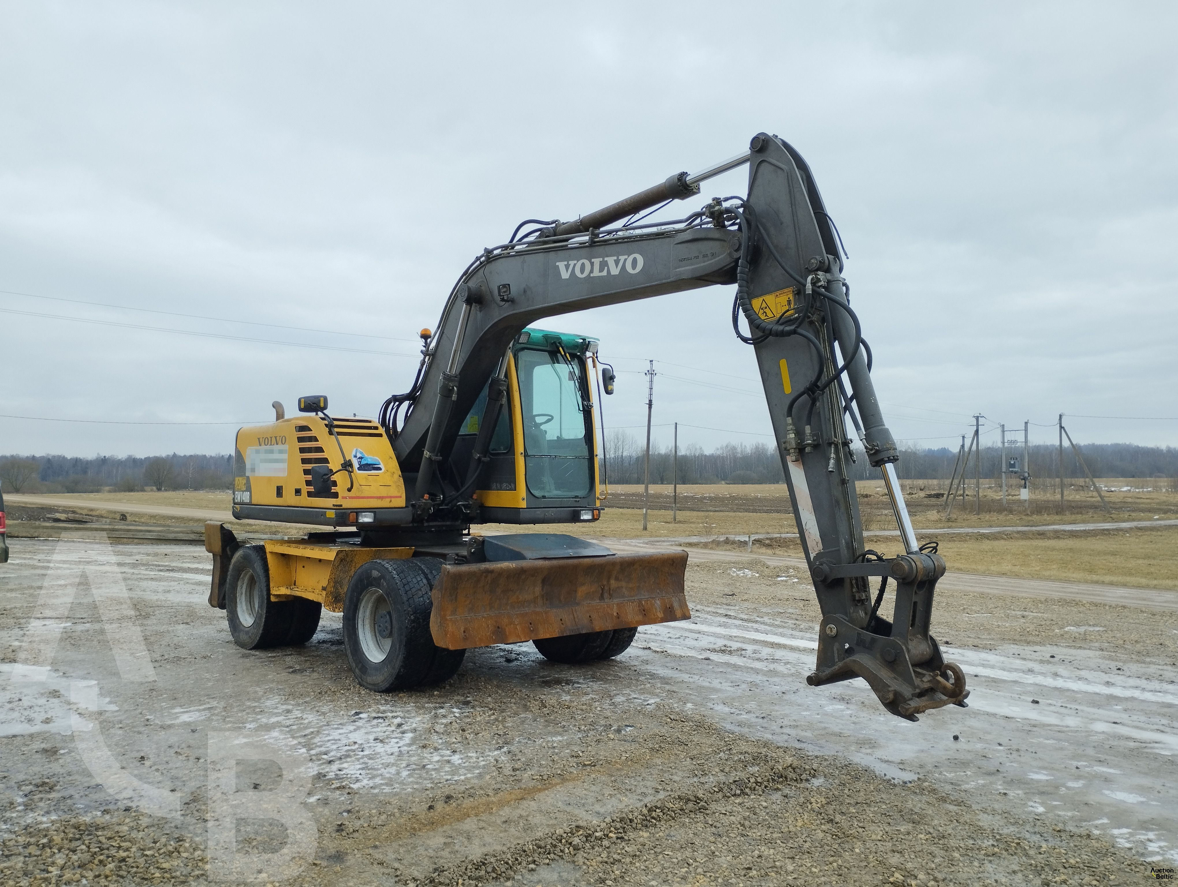 Volvo EW 140 B » Auction Baltic