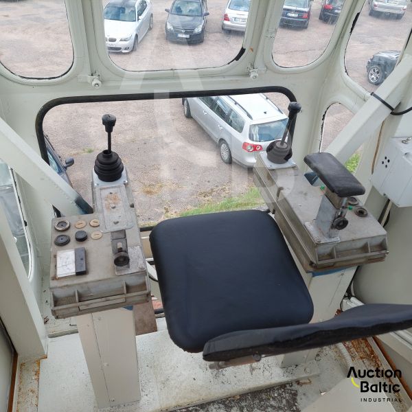 Liebherr 90.1 HC