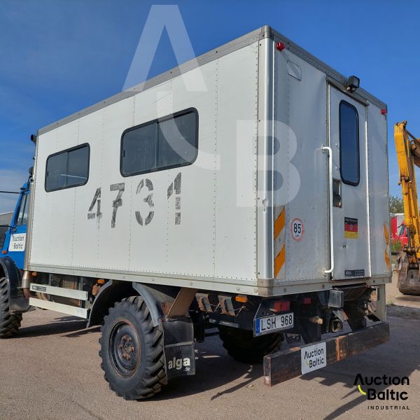 Mercedes-Benz Unimog