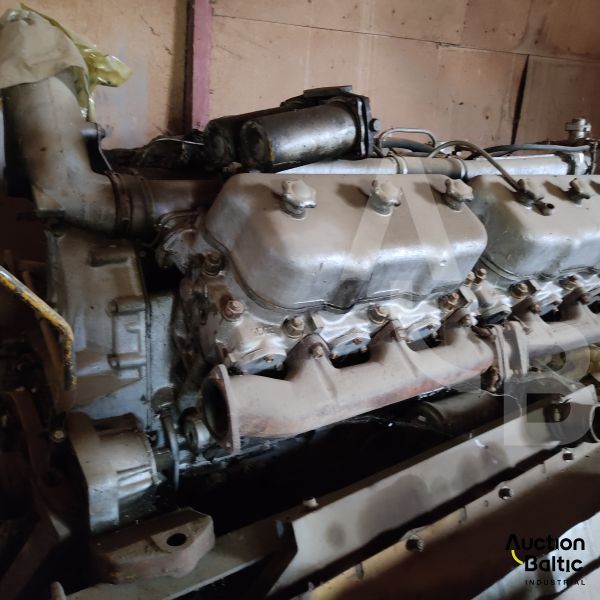 Kirovets K 700