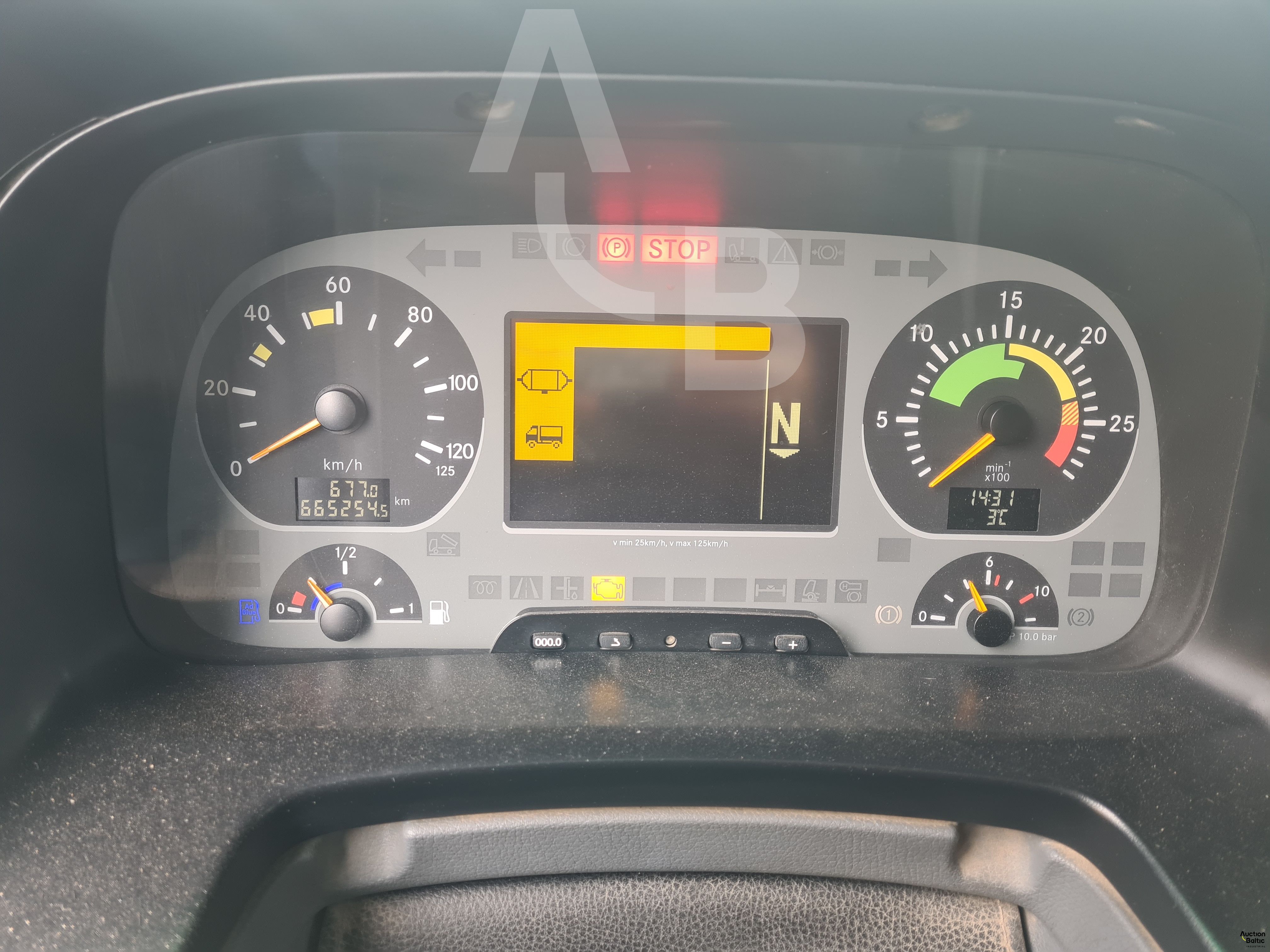 mercedes-benz-actros-5044-auction-baltic