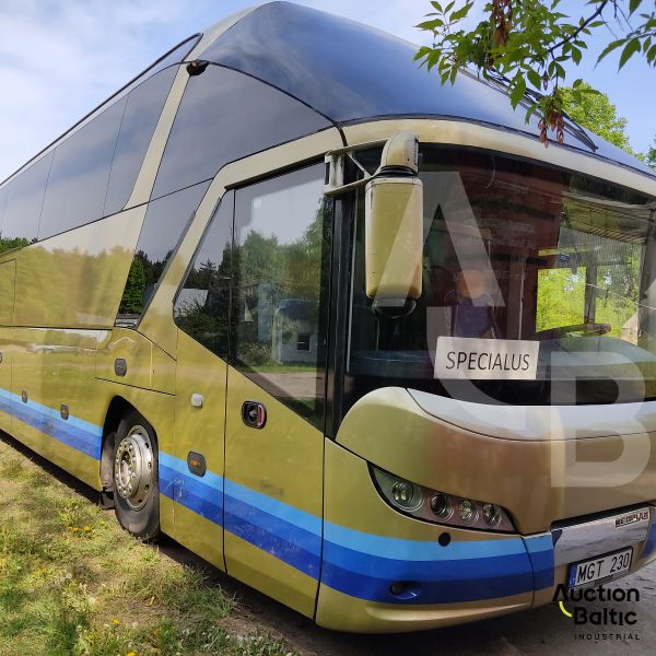 Neoplan P11