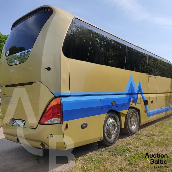 Neoplan P11