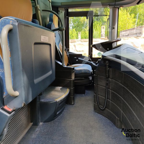 Neoplan P11