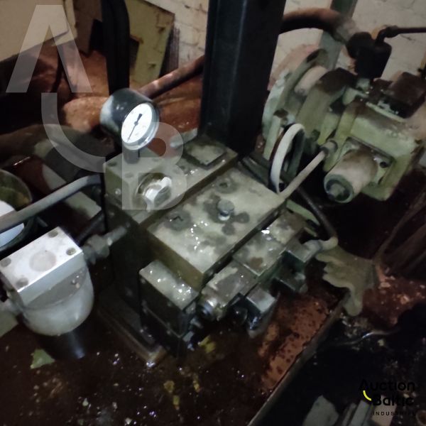 Polishing machine (Šlifavimo staklės)