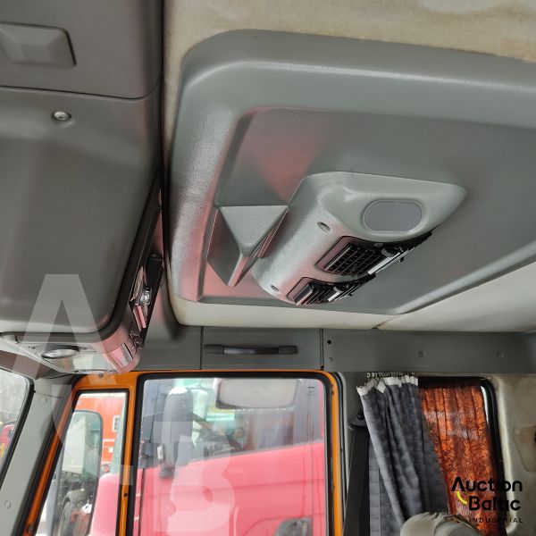 Iveco 750E 15