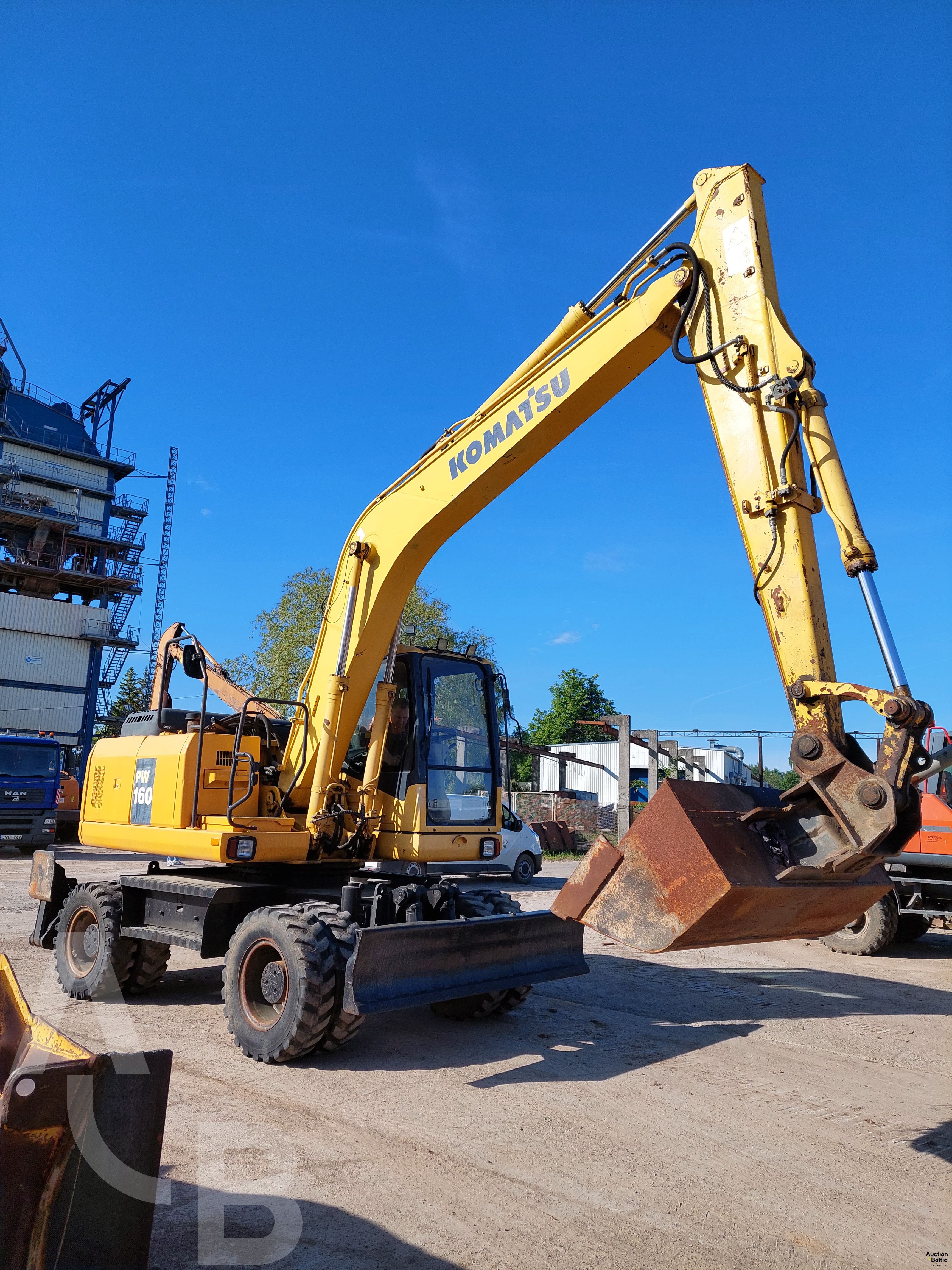 Komatsu PW160-7E0 » Auction Baltic