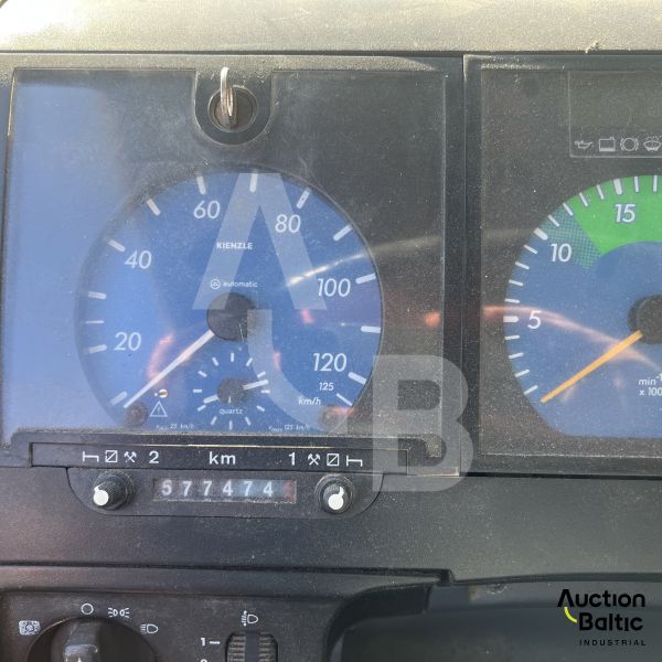 Mercedes Benz Atego 815