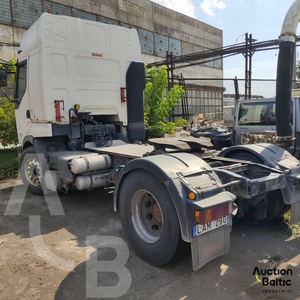 Renault Premium 420
