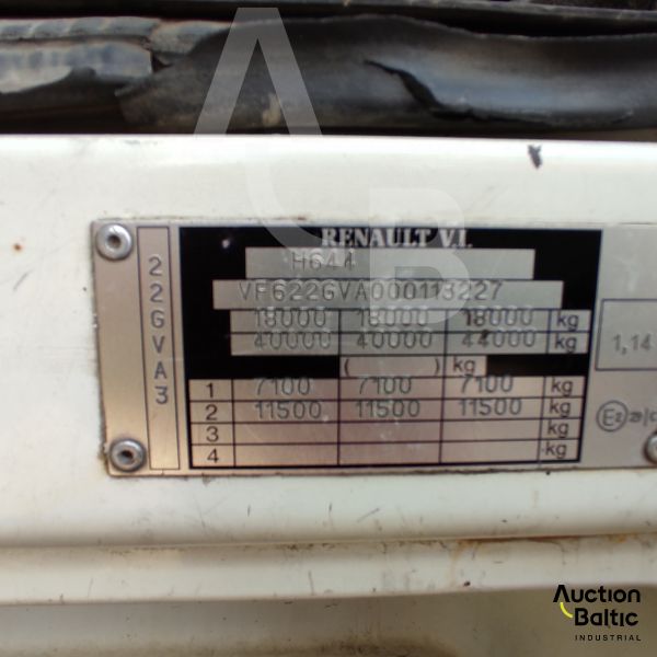 Renault Premium 420