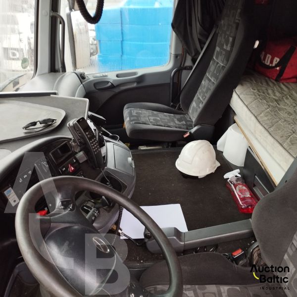 Mercedes-Benz Actros 2544