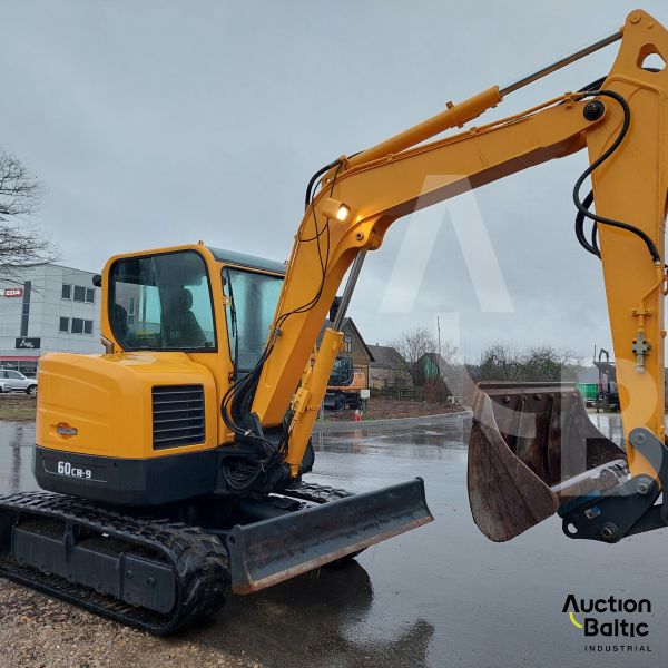 Hyundai Robex 60 CR-9