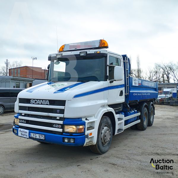 Scania T 124 GB