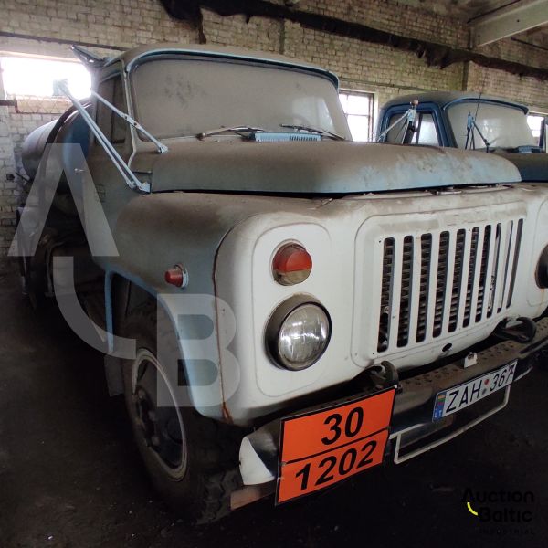 Gaz 53