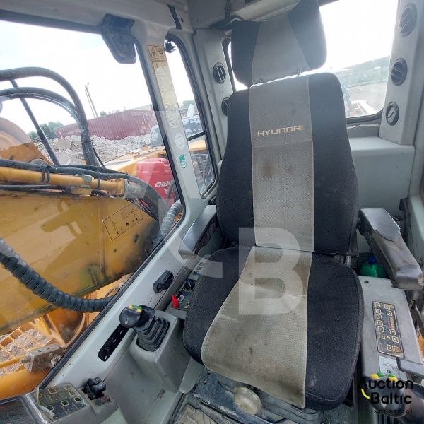 Hyundai Robex 210 LC-7