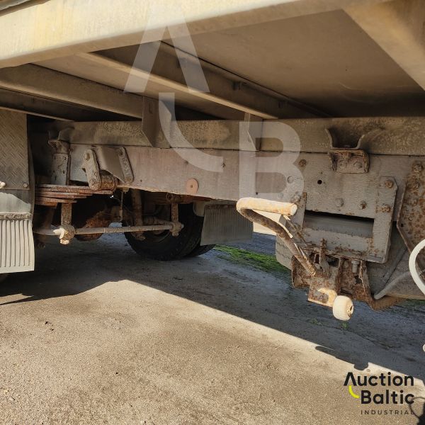 Iveco 750E 15