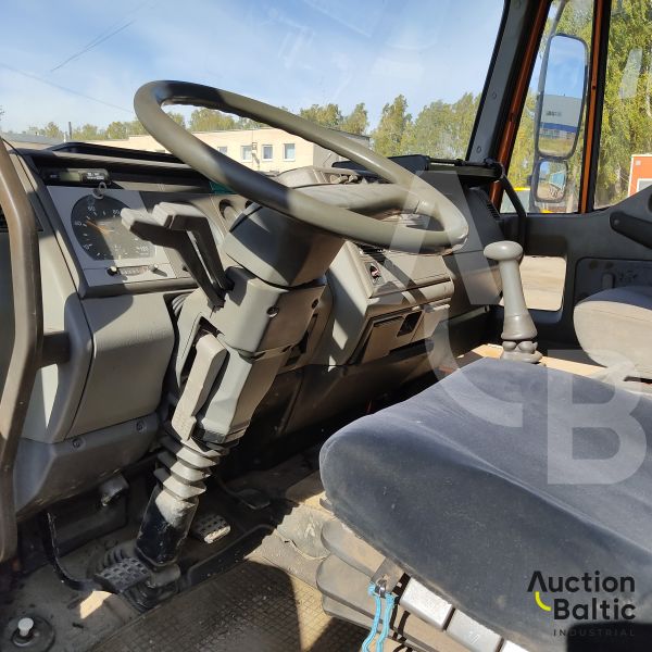 Iveco 750E 15
