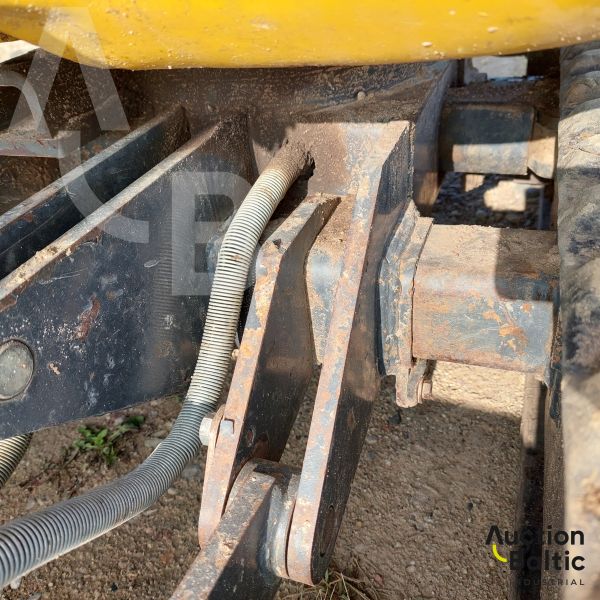 Komatsu PC09-1