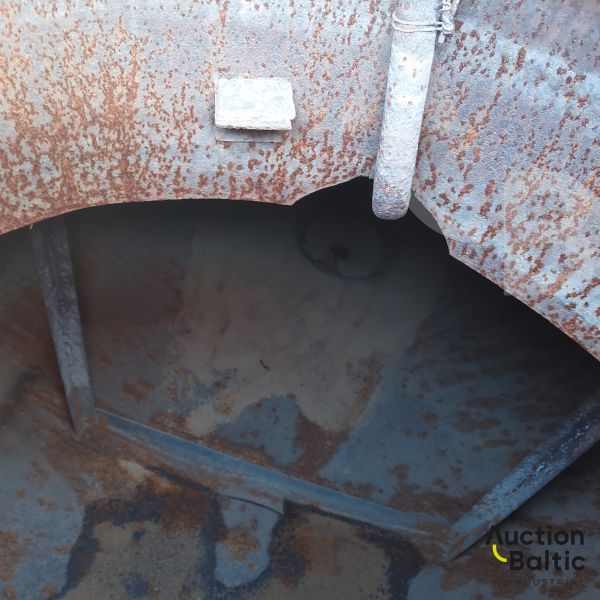 Trailer for transporting and watering water