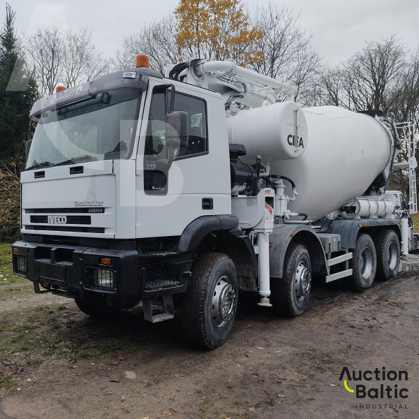 Iveco Magirus EuroTrakker 8x4 Cifa MK 28-4