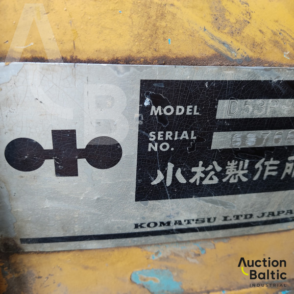 Komatsu D53P-16