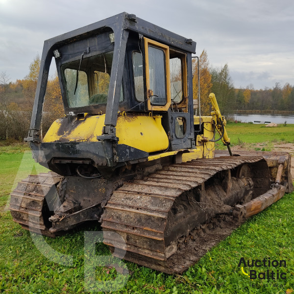 Komatsu D53P-16