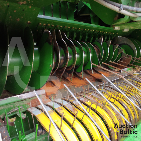 John Deere 1434H