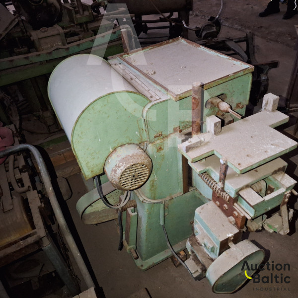 Mortising machine