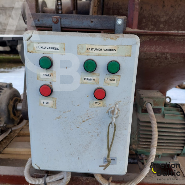Board width narrowing unit (Lentos pločio siaurinimo staklės)