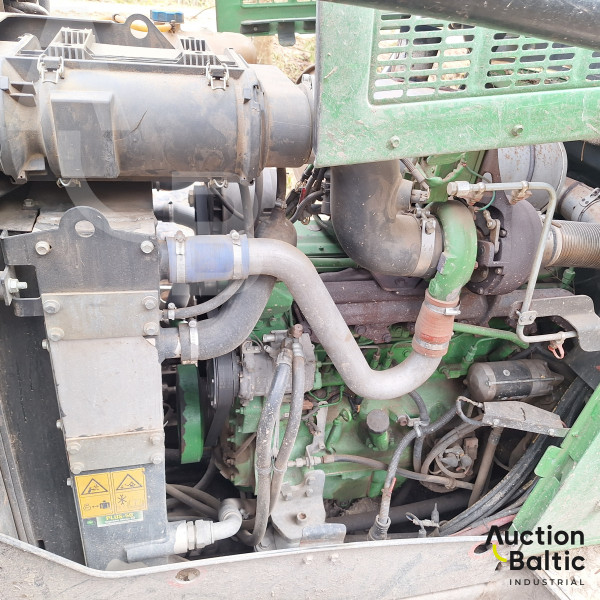 John Deere 1170 E + H414