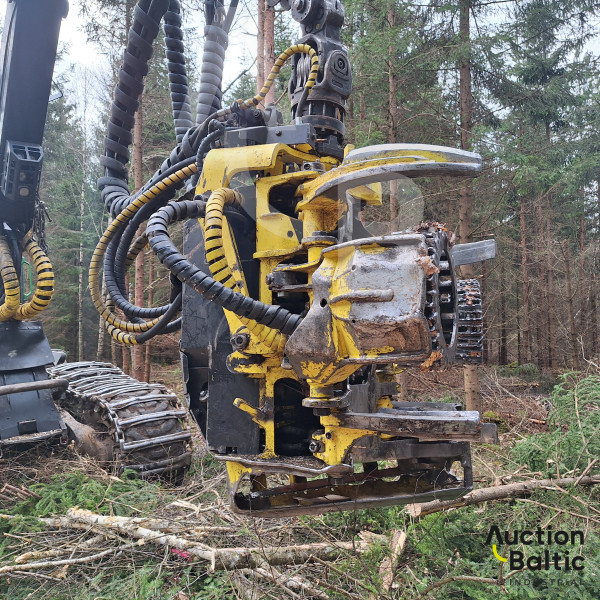 John Deere 1170 E + H414