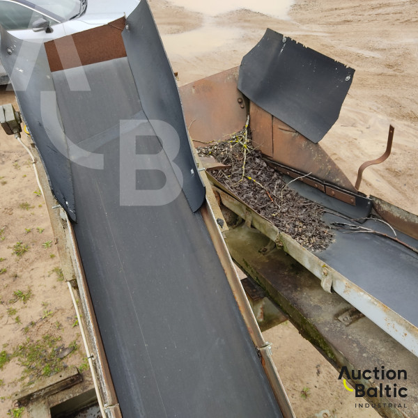 Mobile crusher (Mobilus trupintuvas)