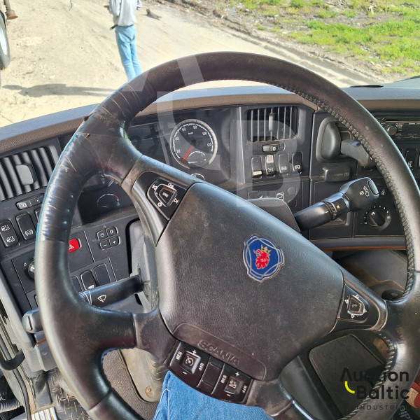 Scania R560 LB6X2HNB