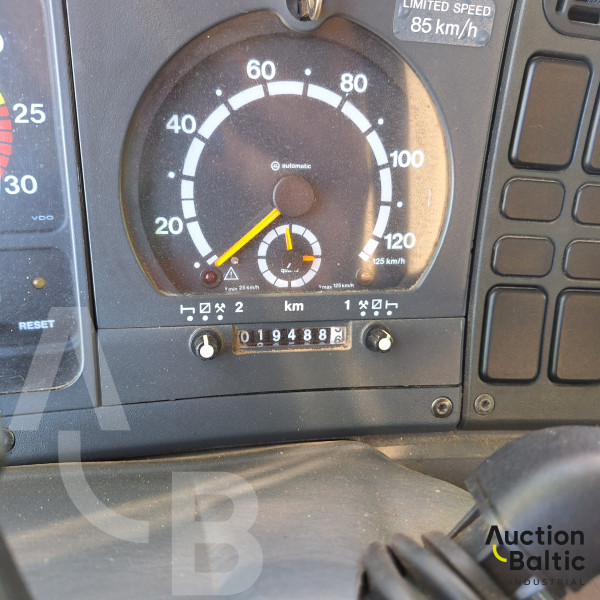 Scania P 94