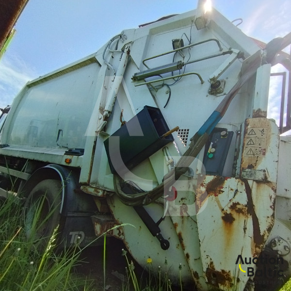 Volvo FL240