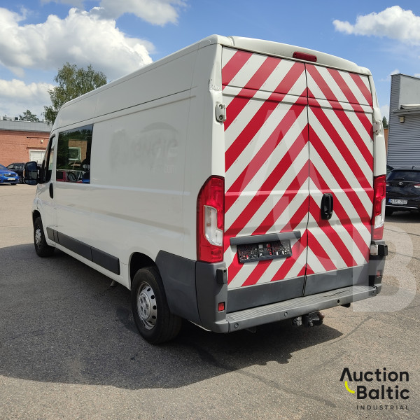 Peugeot Boxer Multicab