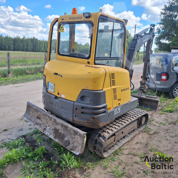 Volvo EC 25