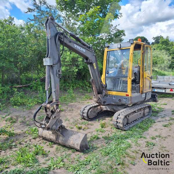 Volvo EC 25