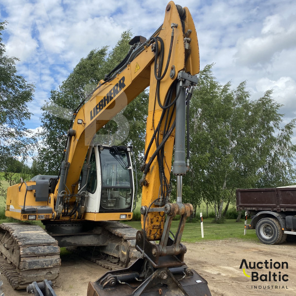 Liebherr  R 900 C Litronic
