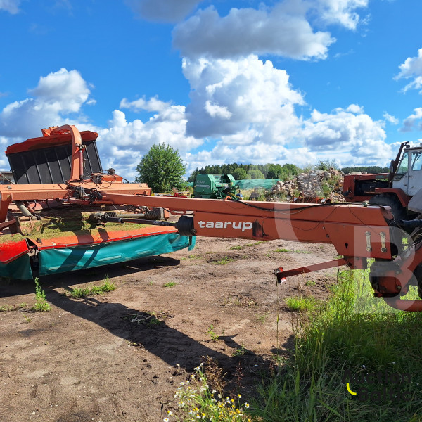 Kverneland TAARUP 4232CT