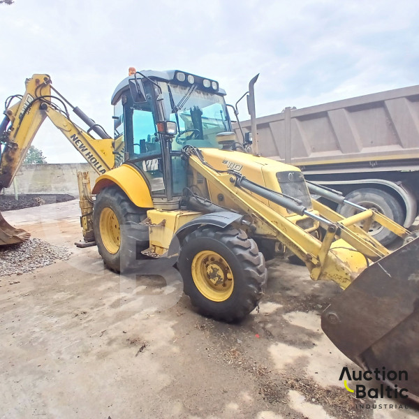 New Holland LB 110 B