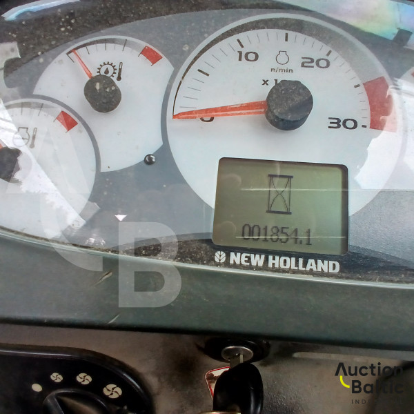 New Holland LB 110 B