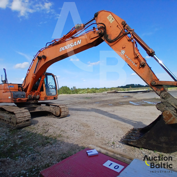 Doosan DX 225 LC