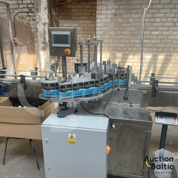 Linear bottling line (Linijinė išpilstymo linija)