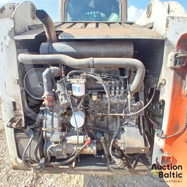 Bobcat S 220