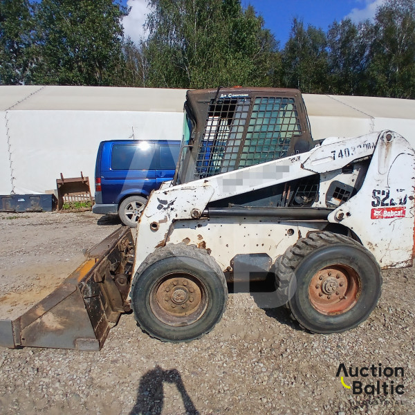 Bobcat S 220