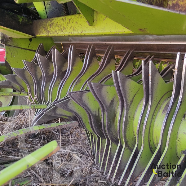 CLAAS Rollant 250 RC