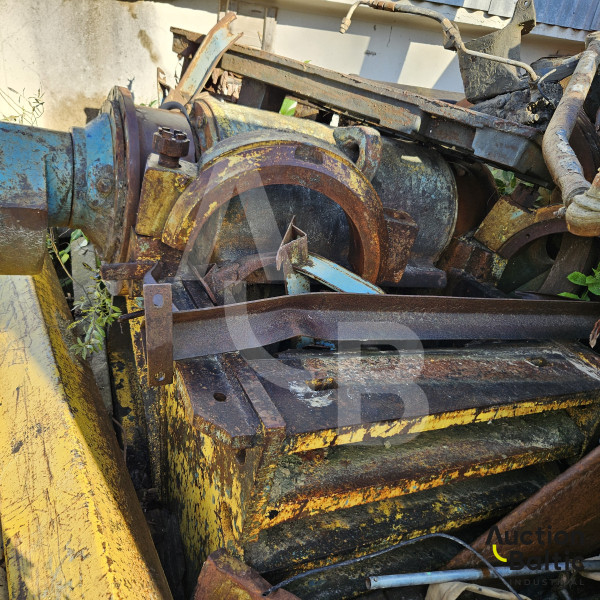 Jaw crusher (Žiauninis trupintuvas)
