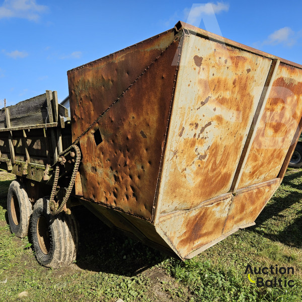 Manure spreader (Mėšlo kratytuvas)