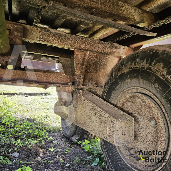 Manure spreader (Mėšlo kratytuvas)